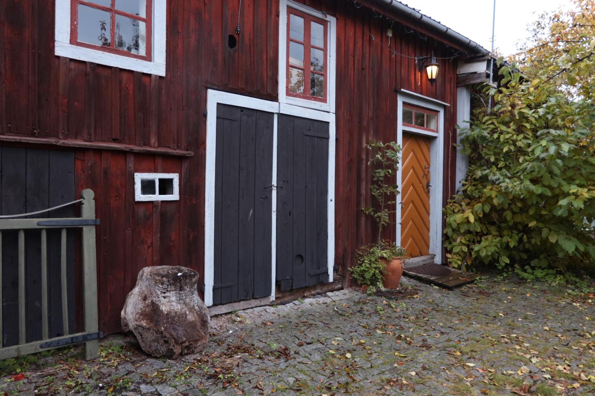 Remarkable Harbour View Cabin. Östhammar Екстериор снимка